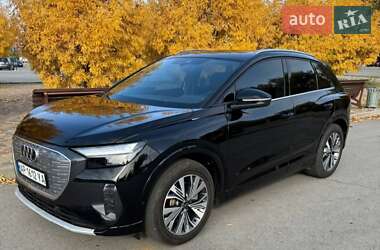Audi Q4 e-tron  2022