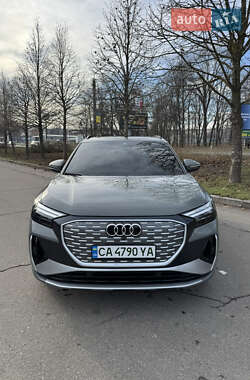 Audi Q4 e-tron 2024