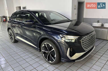 Audi Q4 e-tron  2023