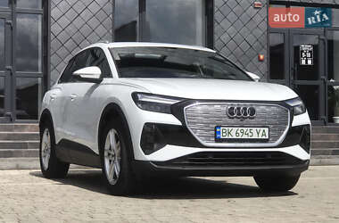 Audi Q4 e-tron  2023