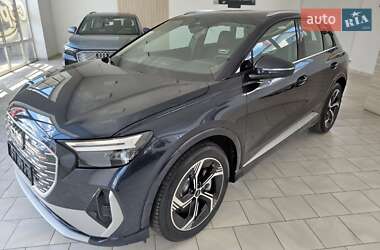 Audi Q4 e-tron  2025
