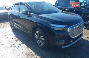 Audi Q4 e-tron  2022