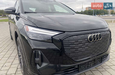 Audi Q4 e-tron  2022