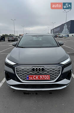 Audi Q4 e-tron  2022