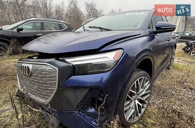 Audi Q4 e-tron  2023