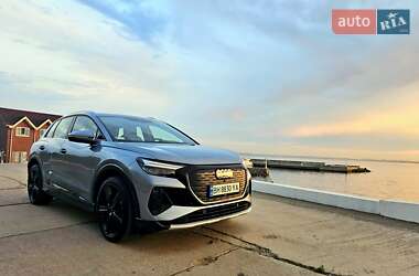 Audi Q4 e-tron  2024