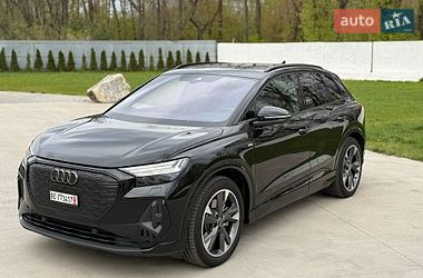 Audi Q4 e-tron  2023