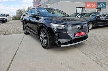Audi Q4 e-tron  2024