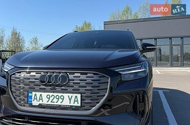 Audi Q4 e-tron  2024