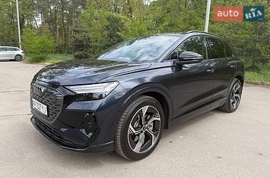Audi Q4 e-tron  2025