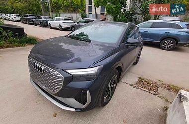 Audi Q4 e-tron 2024