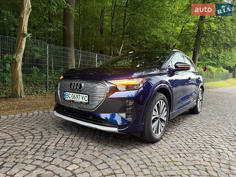 Audi Q4 e-tron 2024