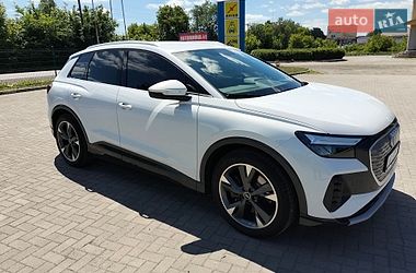 Audi Q4 e-tron  2022