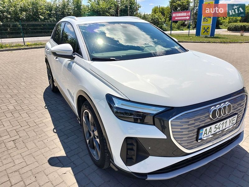 Позашляховик / Кросовер Audi Q4 e-tron 2022 в Шепетівці