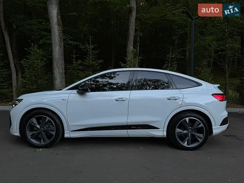 Audi Q4 e-tron 2022