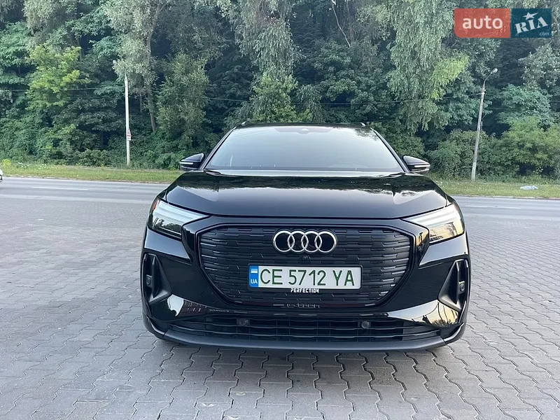 Audi Q4 e-tron 2024