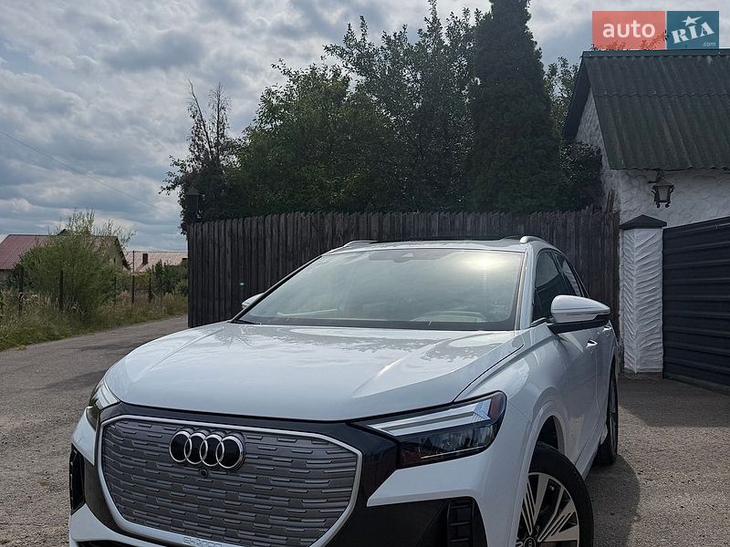Audi Q4 e-tron