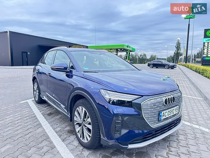 Audi Q4 e-tron 2023