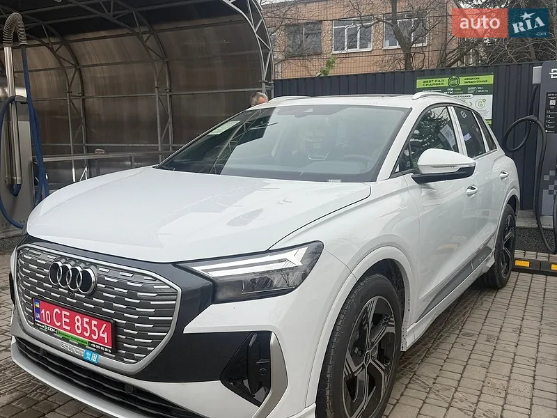 Audi Q4 e-tron