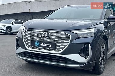 Внедорожник / Кроссовер Audi Q4 e-tron 2024 в Львове