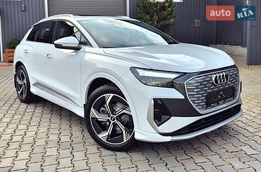 Audi Q4 e-tron 2025
