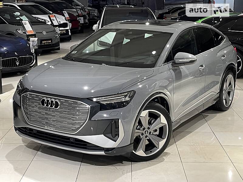 Легковые Audi Q4 Sportback e-tron