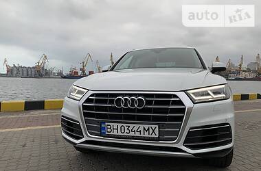 Audi Q5  2019