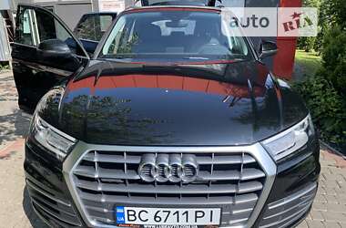 Audi Q5  2019