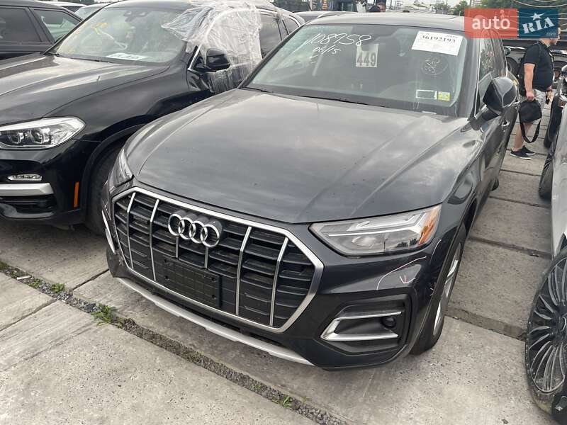 Позашляховик / Кросовер Audi Q5 2021 в Львові