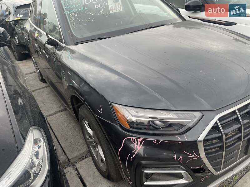 Позашляховик / Кросовер Audi Q5 2021 в Львові