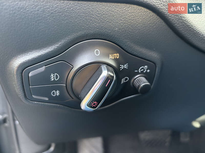 Позашляховик / Кросовер Audi Q5 2011 в Івано-Франківську фото 12 Позашляховик / Кросовер Audi Q5 2011 в Івано-Франківську
