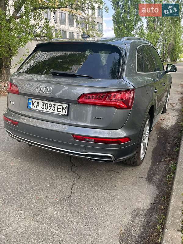 Позашляховик / Кросовер Audi Q5 2017 в Києві