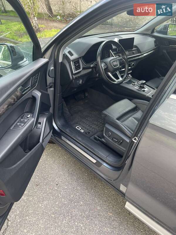 Позашляховик / Кросовер Audi Q5 2017 в Києві
