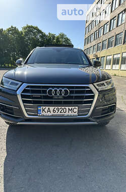 Audi Q5  2018
