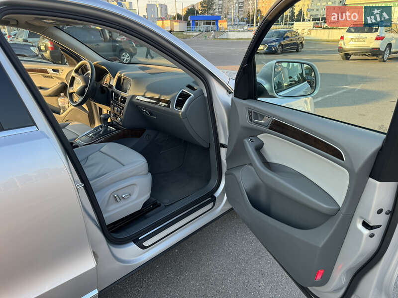 Внедорожник / Кроссовер Audi Q5 2013 в Харькове