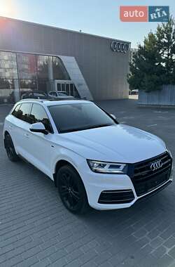 Audi Q5  2018