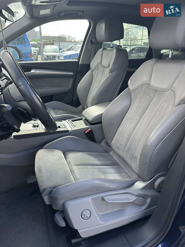 Внедорожник / Кроссовер Audi Q5 2017 в Львове