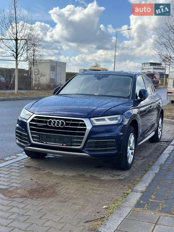 Внедорожник / Кроссовер Audi Q5 2017 в Львове