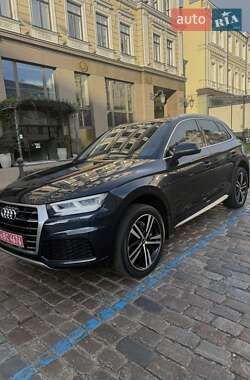 Audi Q5  2018