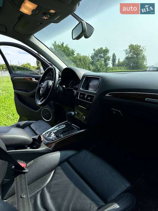 Внедорожник / Кроссовер Audi Q5 2013 в Кременчуге
