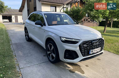 Audi Q5  2023