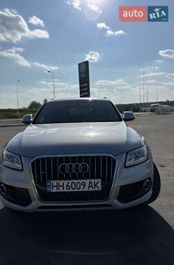 Audi Q5  2014