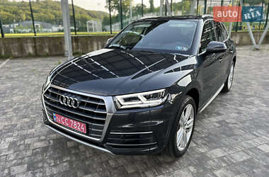 Audi Q5  2018