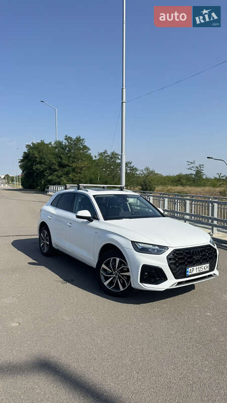 Внедорожник / Кроссовер Audi Q5