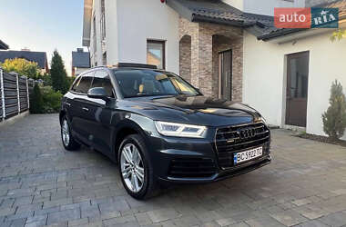 Audi Q5  2019