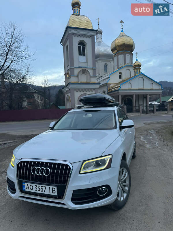 Внедорожник / Кроссовер Audi Q5 2015 в Тячеве