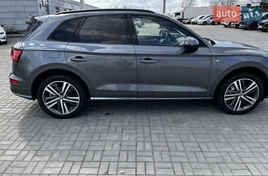 Audi Q5  2020
