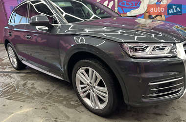 Audi Q5  2019