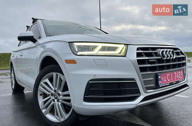 Audi Q5  2019