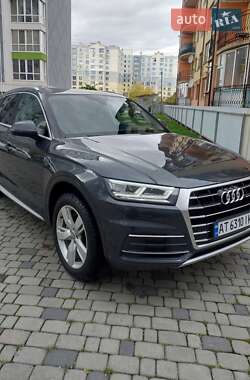 Audi Q5  2018